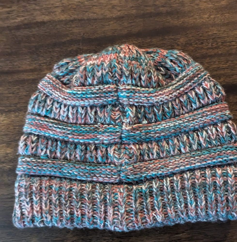 Montana Winter Beanie - Picture 2 of 5